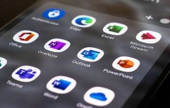 aplikasi pengolah data adalah