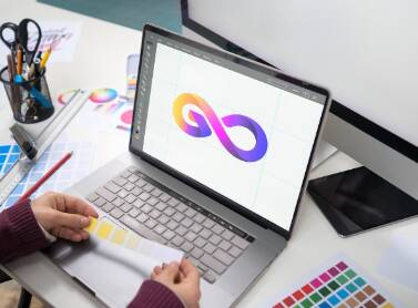 aplikasi untuk membuat logo di pc