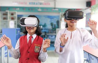 Perangkat VR untuk Pendidikan